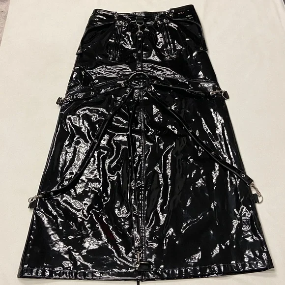 Discontinued Hilary’s Vanity Pvc Queen’s Long Skirt size S - Picture 2 of 13